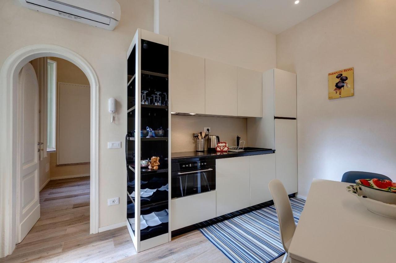 Central Berchet With Terrace And Private Entrance Appartement *